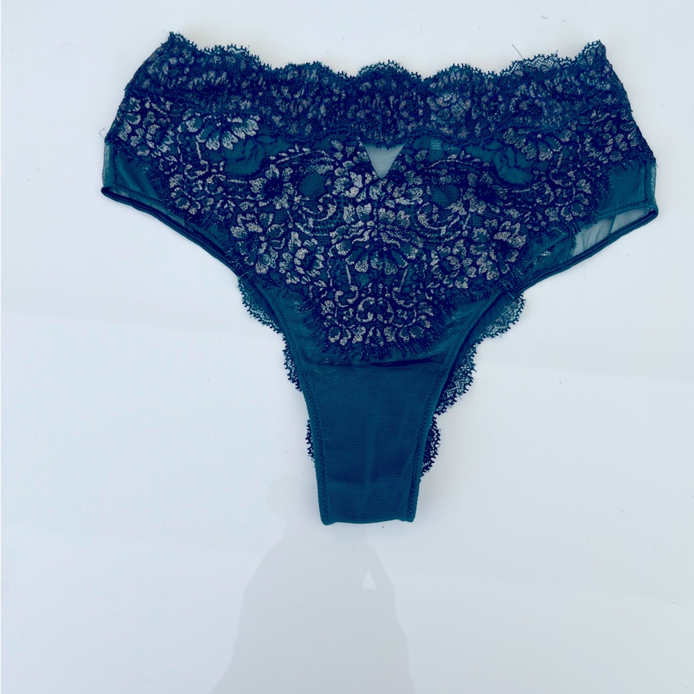 Victoria's Secret Cheeky Sexy Green panty  size XS